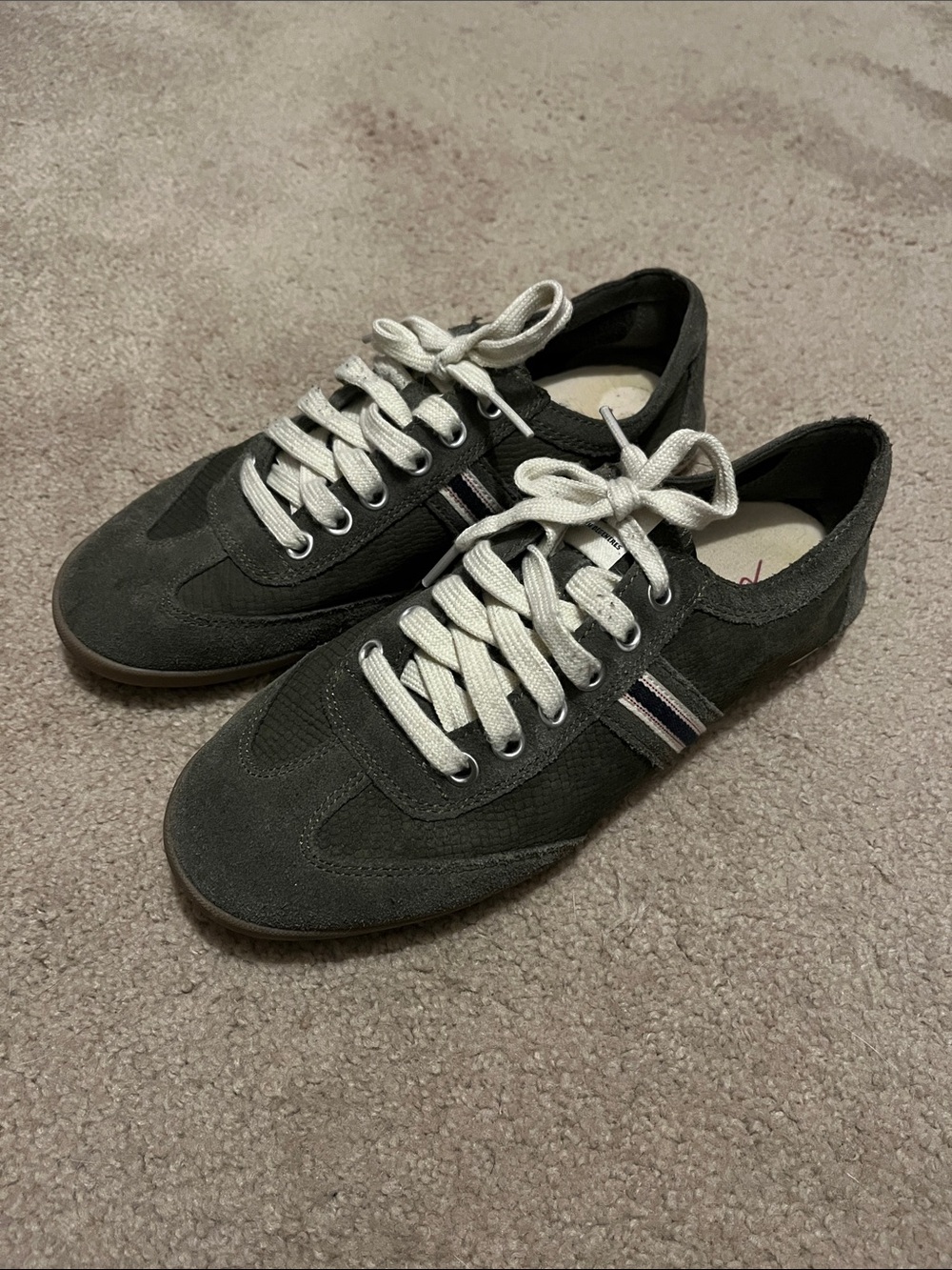Ellen Degeneres Suede Tennis Shoes